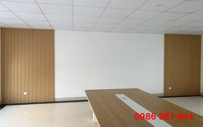 thi cong op lam song tuong gia re