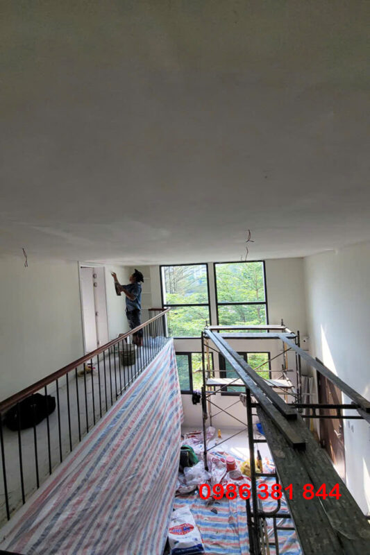 tho son nuoc tran cach am quan 7